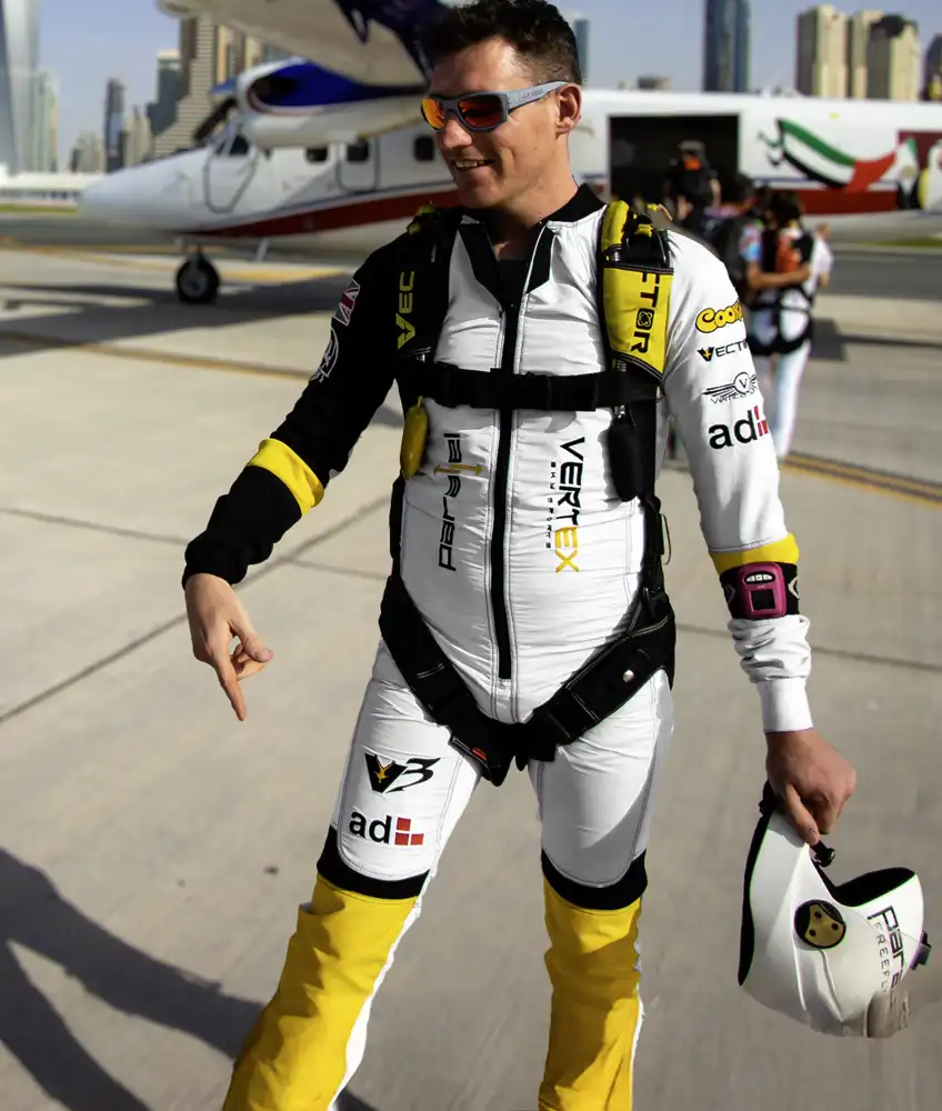 The Onyx skydiving suit. A suit designed with extreme durability in mind.